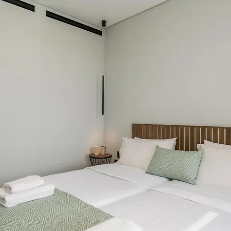 Ostrakon Hotell Agia Marina