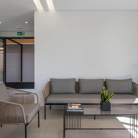 Hotel Ostrakon 3*